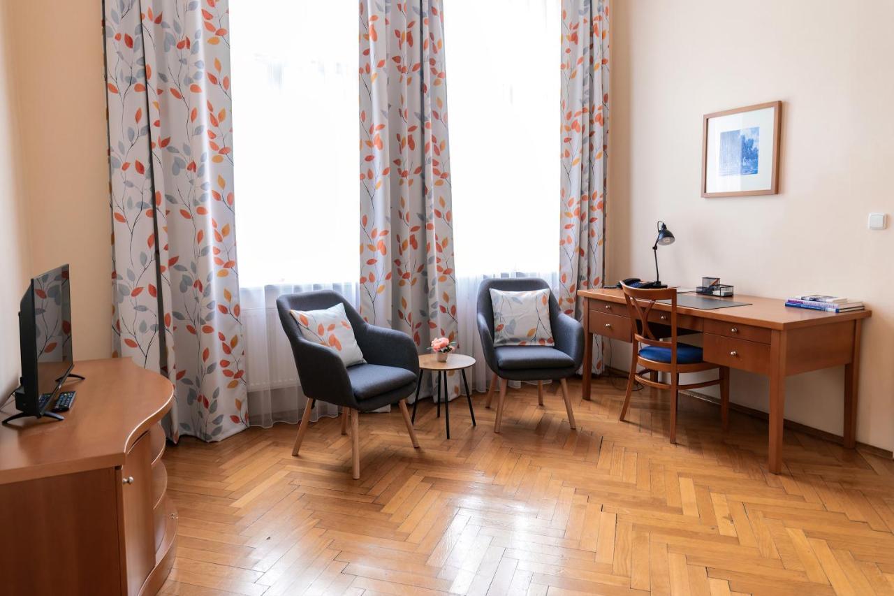 Sibelius Aparthotel 3*